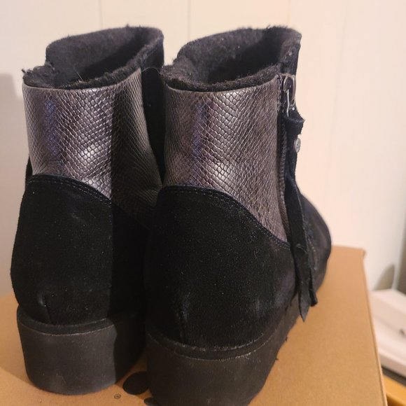 Bearpaw boots Megan II, size 9, black soft ankle boots - Picture 4 of 13